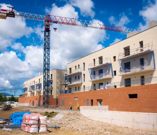 Las entidades sociales ya gestionan la mayoría de vivienda pública pero siguen lejos de los niveles europeos