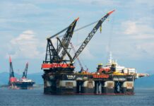 Los países petroleros de fuera del Golfo hacen caja con la crisis de Ormuz