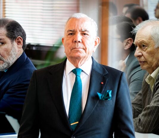 Caso Sinohydro: Fiscalía mantiene acusación contra Eduardo Carmigniani y Carlos Almeida | Política | Noticias
