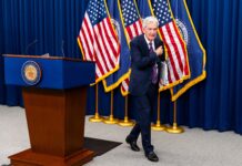 Powell, el hombre que plantó cara a Trump