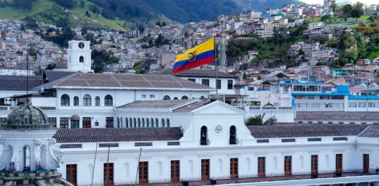 Ciudadanos y empresas podrán denunciar actos de corrupción ante la Secretaría de Integridad Pública, tras decreto de Daniel Noboa | Política | Noticias