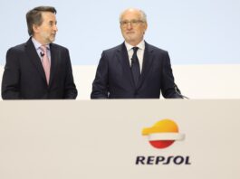 Repsol acuerda la venta del 49% de su mayor cartera de renovables en España a Emiratos Árabes Unidos