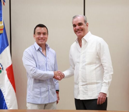 Daniel Noboa y Luis Abinader impulsan acuerdo comercial y cooperación bilateral tras reunión en Punta Cana | Política | Noticias