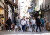 Un grupo de economistas tacha de “subvencionados” los sectores que pagan menos de 29.000 euros al año
