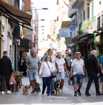 Un grupo de economistas tacha de “subvencionados” los sectores que pagan menos de 29.000 euros al año