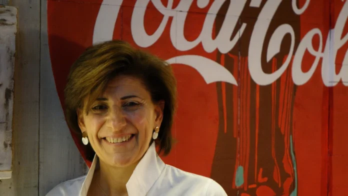sara-blazquez-coca-cola.webp.webp