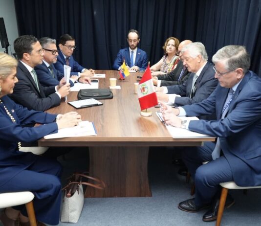 En Panamá, Roberto Kury mantuvo reuniones con los cancilleres de Argentina y Perú | Política | Noticias