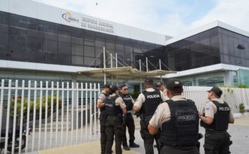 Por abandono de abogado, jueza suspende audiencia preparatoria de juicio contra Aquiles Alvarez por el retiro del grillete | Política | Noticias