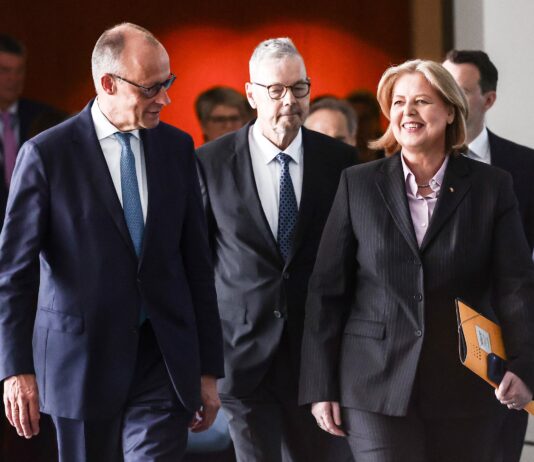 Alemania establecerá una pensión privada obligatoria y vinculará la edad de jubilación a la esperanza de vida