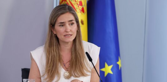 El Ejecutivo elimina el impuesto del 7% a la producción eléctrica tras años de rechazo de empresas y consumidores