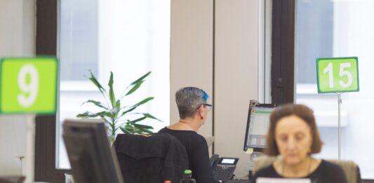 El Gobierno desbloquea la jubilación parcial del personal laboral de todas las Administraciones