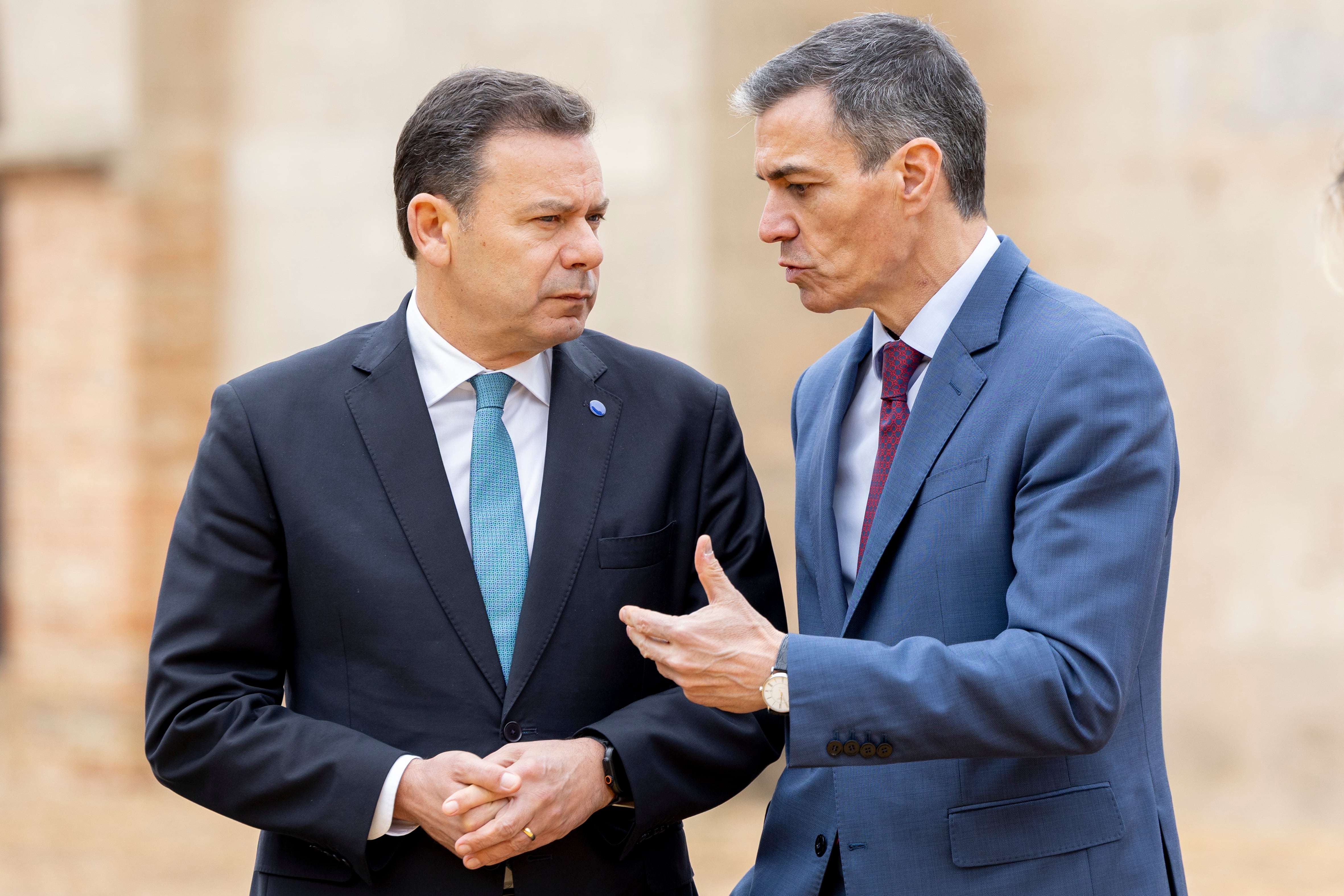 Pedro Sánchez y el primer ministro de la República Portuguesa, Luís Montenegro, durante la cumbre hispano-portuguesa celebrada en Huelva en marzo.