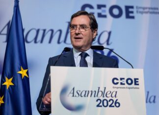 Garamendi pide apoyar a los jueces “porque están siendo atacados” y reclama “levantar las alfombras” de la corrupción