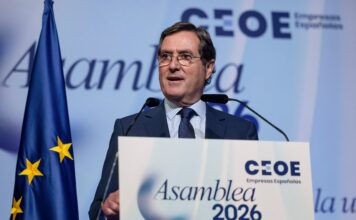 Garamendi pide apoyar a los jueces “porque están siendo atacados” y reclama “levantar las alfombras” de la corrupción
