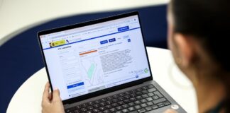 Los precios imposibles empujan a cada vez más gente a las subastas de casas: así funciona un sistema no pensado para los particulares | Negocios