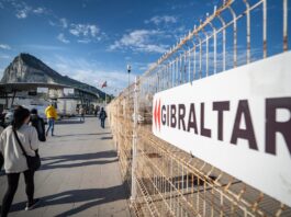Hacienda saca de la lista de paraísos fiscales a Gibraltar 35 años después e incluye a Rusia | Economía