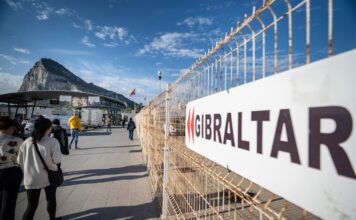 Hacienda saca de la lista de paraísos fiscales a Gibraltar 35 años después e incluye a Rusia | Economía