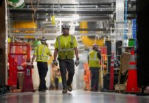 La OCDE advierte de que algunas economías entrarán en recesión si el bloqueo del estrecho de Ormuz se prolonga