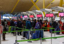 La UE mantendrá la indemnización de pasajeros a partir de las tres horas de retraso de los vuelos tras 13 años de negociaciones