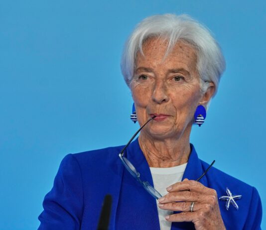 Lagarde defiende la subida de tipos: “Fue una decisión sólida y nada de lo observado lo ha puesto en duda”