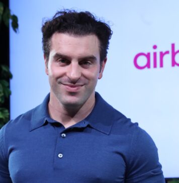 Las claves: Airbnb se abre puertas de negocio ante la incertidumbre regulatoria del sector