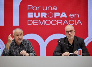 Los sindicatos, “hartos” de la “parálisis” del registro horario y de otras promesas laborales del Gobierno