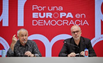 Los sindicatos, “hartos” de la “parálisis” del registro horario y de otras promesas laborales del Gobierno