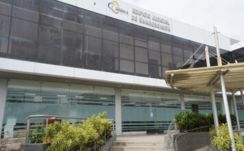 Audiencia preparatoria de juicio contra Aquiles Alvarez por el retiro del grillete se instala en la Unidad Judicial de Samborondón | Política | Noticias