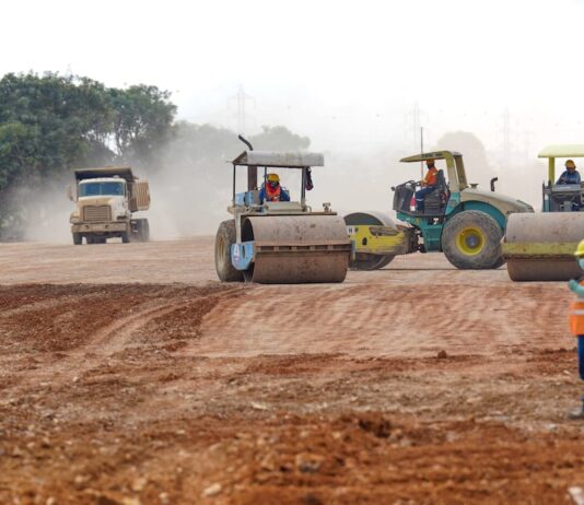 Fusión de ministerios de Transporte y Telecomunicaciones deberá concretarse en 60 días, con posibilidad de prórrogas, señala decreto ejecutivo | Política | Noticias