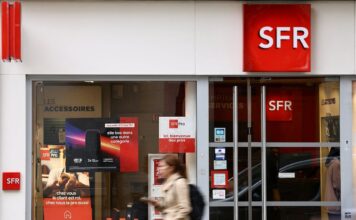 Bouygues, Free y Orange compran y se reparten SFR por 20.350 millones de euros | Empresas