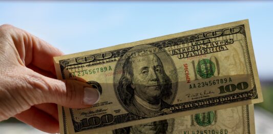 Qué puede hacer Europa para captar el dinero que se va a EE UU