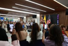 Daniel Noboa se reunió con mujeres migrantes en Nueva York | Política | Noticias