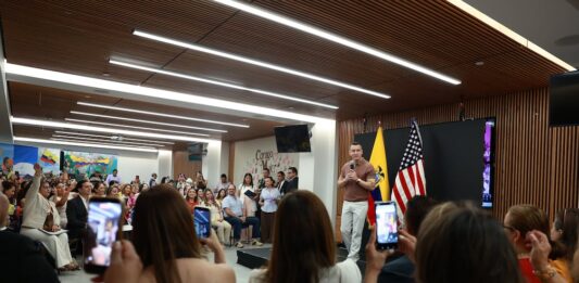 Daniel Noboa se reunió con mujeres migrantes en Nueva York | Política | Noticias