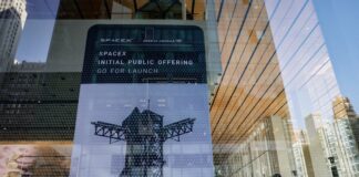 SpaceX registra el folleto de la OPV en España y los minoristas podrán comprar con el Santander, Renta 4 y GVC