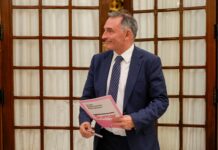 Sumar propone una ley para que los policías puedan afiliarse a sindicatos de clase como UGT y CC OO