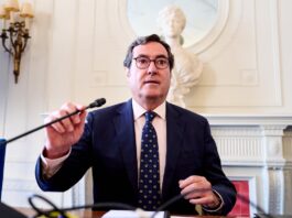 Garamendi confirma que se presentará a las elecciones para un tercer mandato al frente de la CEOE | Economía
