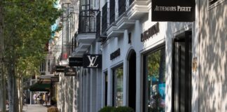 España supera los 250.000 grandes patrimonios por el tirón de la Bolsa, la banca y los precios de la vivienda | Economía