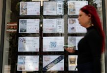 La Agencia Tributaria pone en marcha una operación contra 50 sociedades por fraude fiscal en el sector inmobiliario | Economía