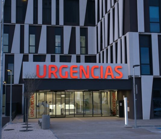 La prueba pericial, un daño añadido a las negligencias médicas | Negocios