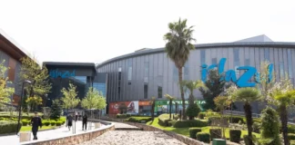 El CC Islazul confía a Kitchen su reposicionamiento de marca y estrategia digital