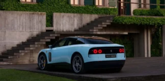 Dimite el jefe de marketing de Ferrari