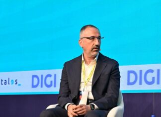 Digi Spain premiará con cinco millones de euros en acciones a sus directivos por el debut bursátil | Empresas