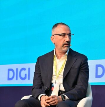 Digi Spain premiará con cinco millones de euros en acciones a sus directivos por el debut bursátil | Empresas