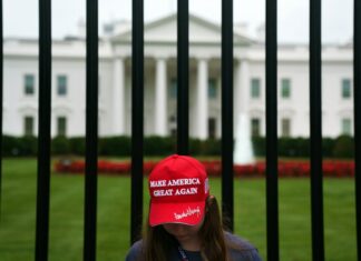 Las claves: Trump encuentra un nuevo motivo para agitar el mercado con sus estridencias | Opinión