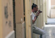 El Gobierno declara la guerra al tabaco con la recaudación de los cigarrillos y vapeadores en máximos históricos | Economía