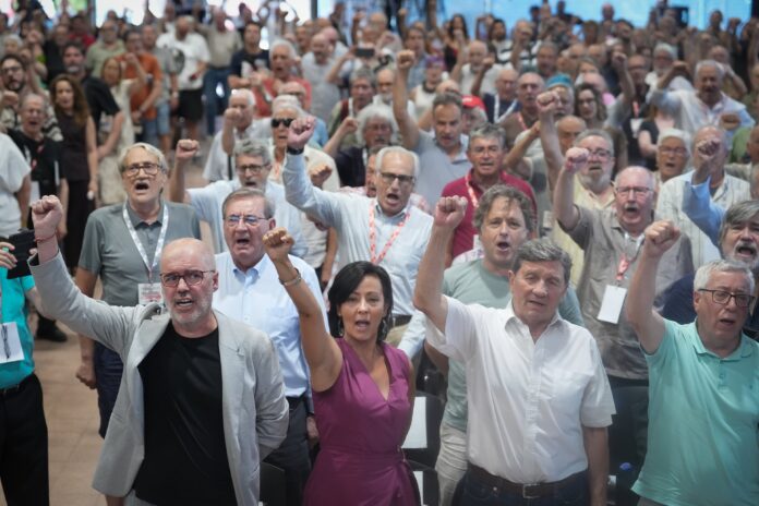 A-hombros-de-gigantes.jpg