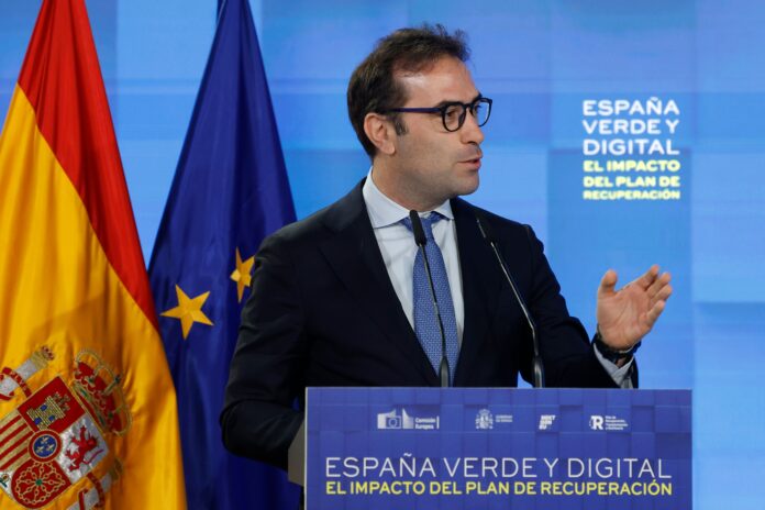 Bruselas-aprueba-un-pago-parcial-a-Espana-para-el-sexto.jpg