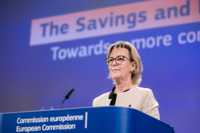 Bruselas-critica-a-los-Gobiernos-por-obstaculizar-fusiones-bancarias-y.jpg