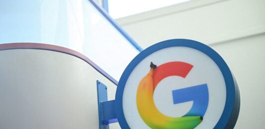 Bruselas fuerza a Google a abrir Android a asistentes de inteligencia artificial de la competencia