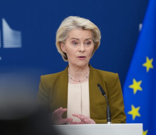 Bruselas plantea dar preferencia a productos y servicios europeos en sectores críticos